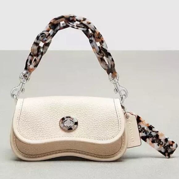 Coach Handbags - COACH COACHTOPIA Dinky Cloud Bag Mini Micro Wavy Leather Cream Chain Link Strap
